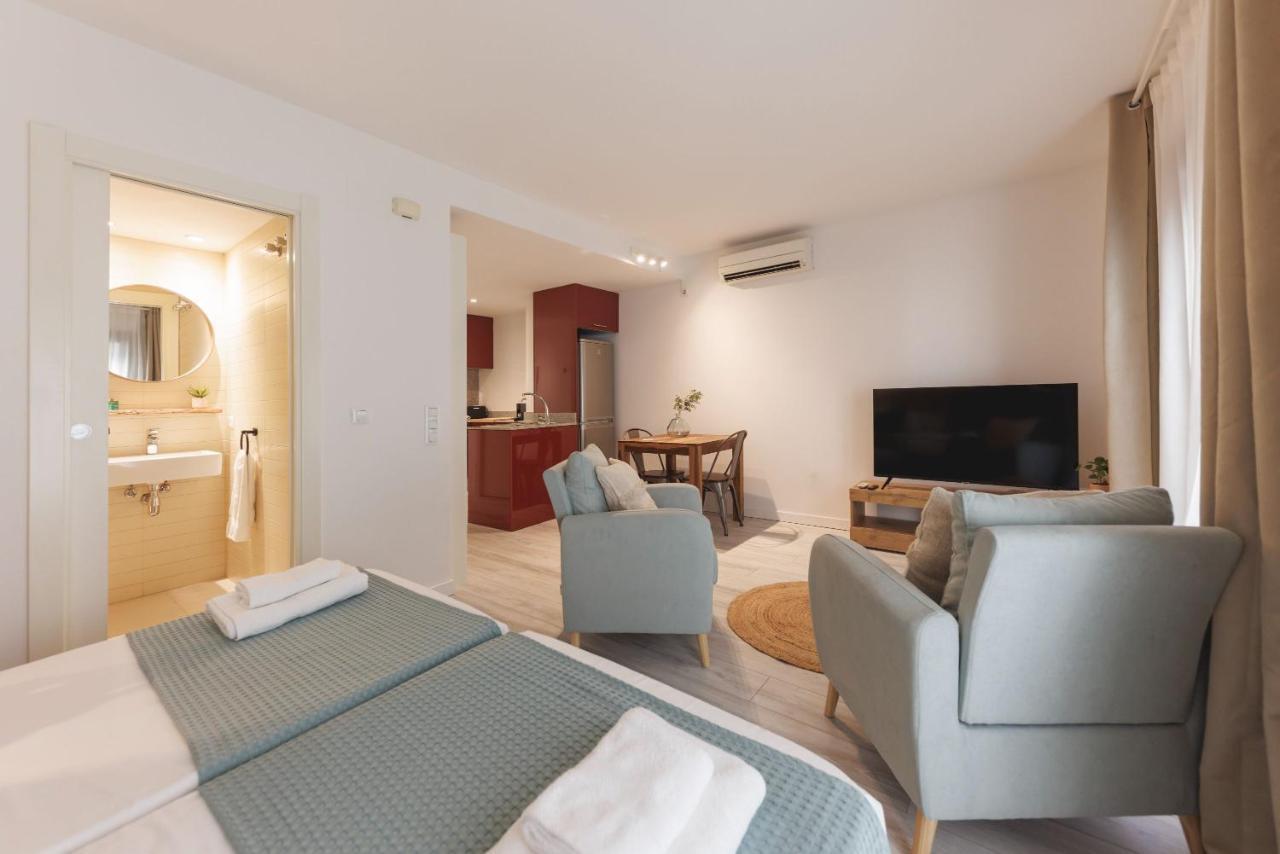 Bravissimo Placa Catalunya 1-2, Studio Apartment Gérone Extérieur photo