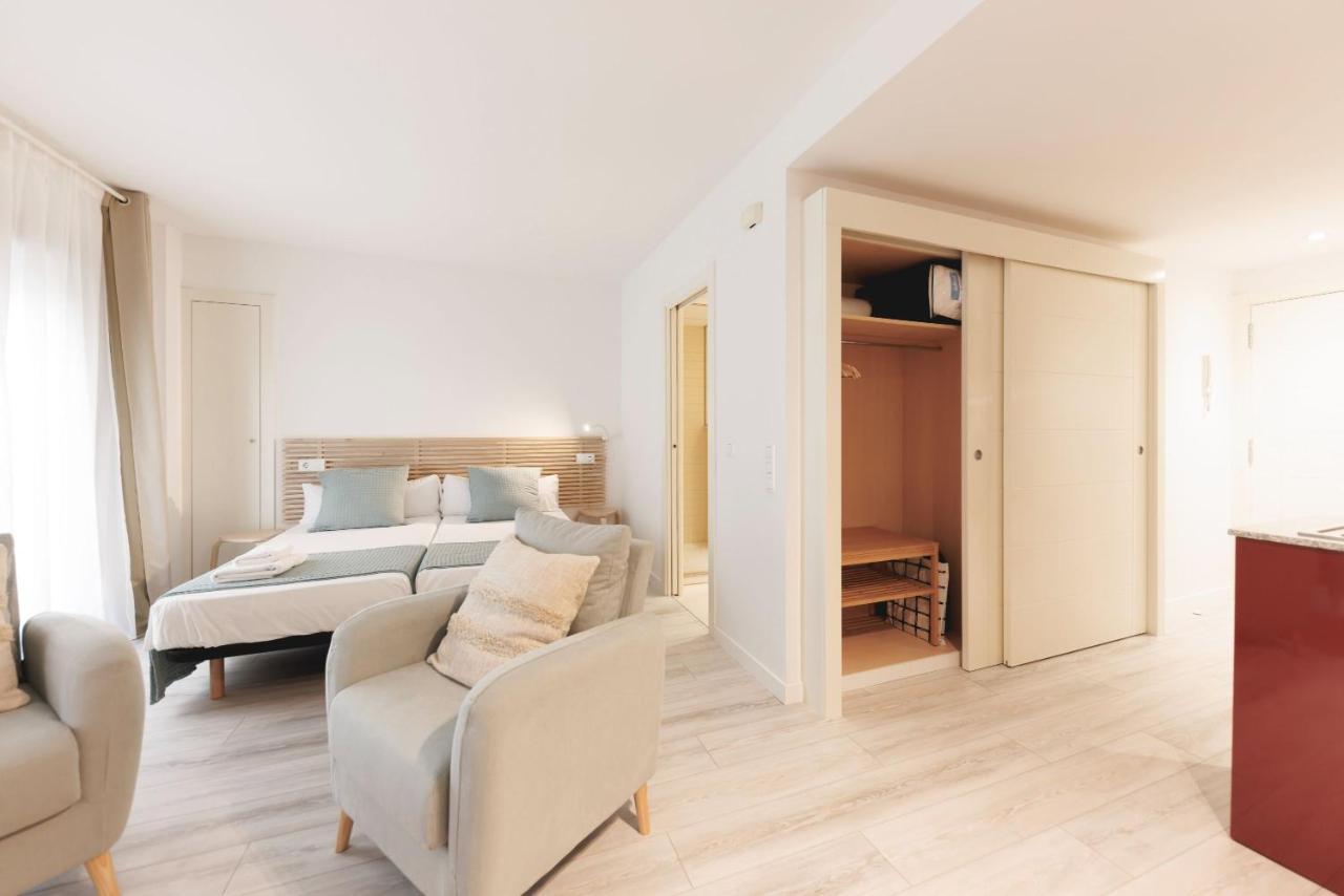 Bravissimo Placa Catalunya 1-2, Studio Apartment Gérone Extérieur photo