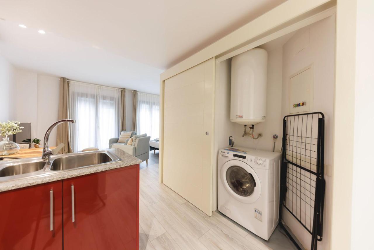 Bravissimo Placa Catalunya 1-2, Studio Apartment Gérone Extérieur photo