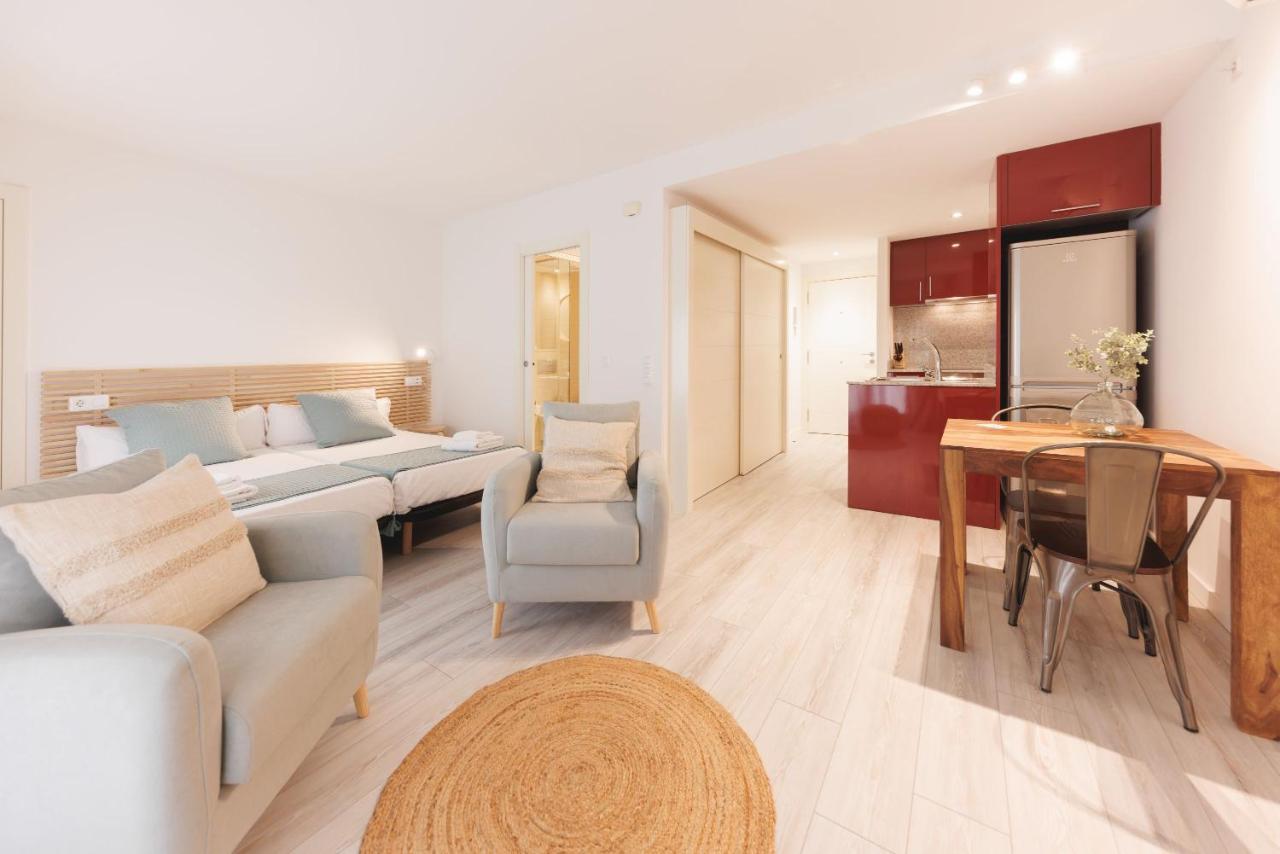 Bravissimo Placa Catalunya 1-2, Studio Apartment Gérone Extérieur photo